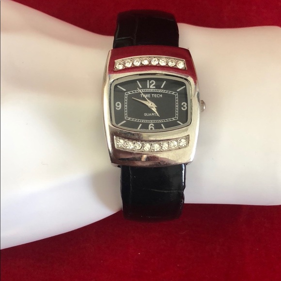 Time Tech - Picture 2 of 9